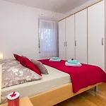Apartment With Wifi - 13415 Split